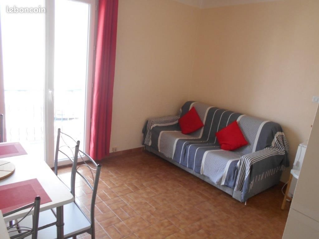 Appartement à louer, 20m², Nîmes