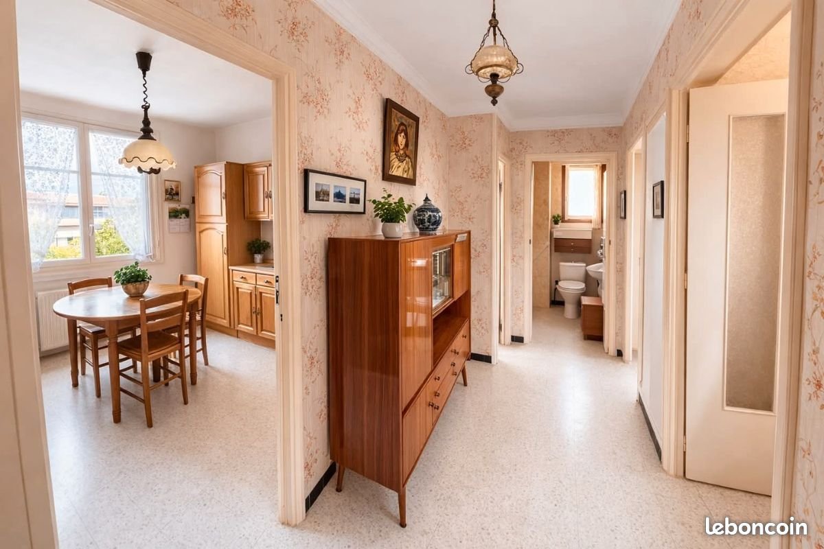Appartement à louer, 73m², Ajaccio