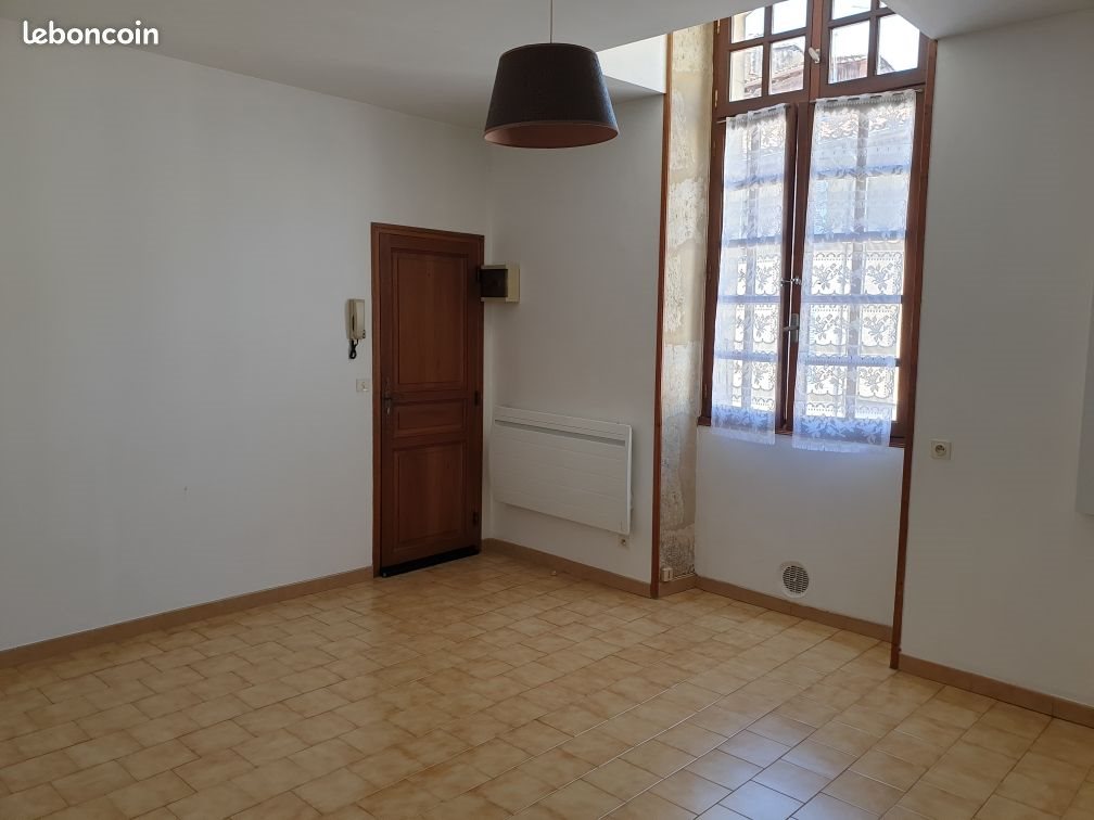 Appartement à louer, 21m², Auch