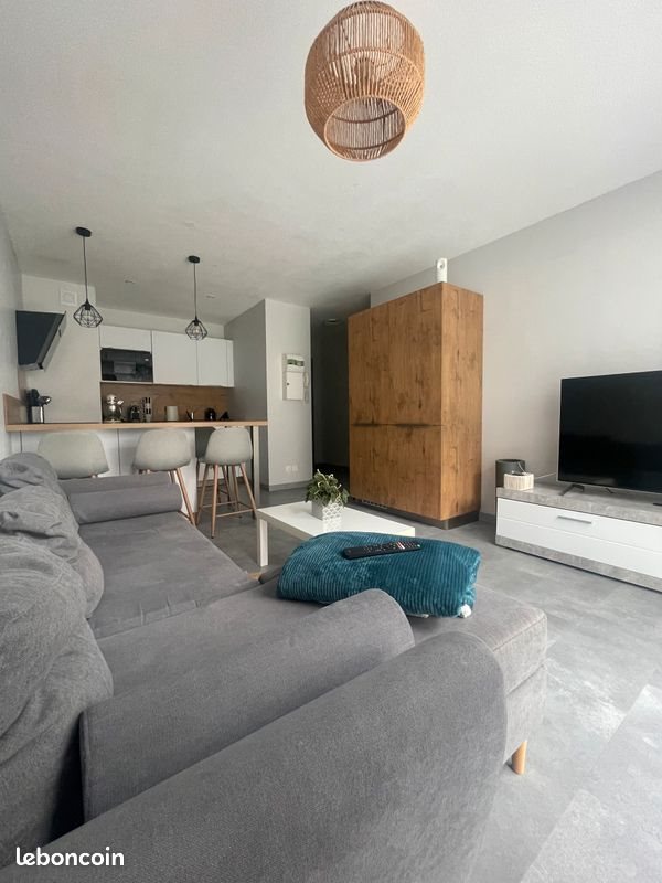 Appartement à louer, 38m², Figeac
