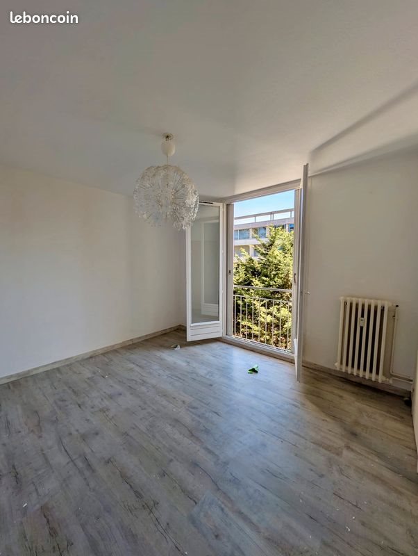 Appartement à louer, 83m², Chenôve