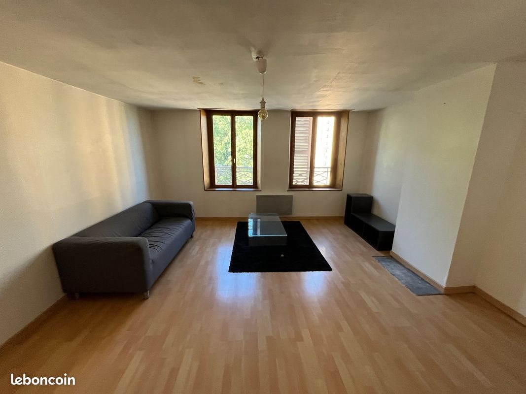 Appartement à louer, 38m², Charleville-Mézières