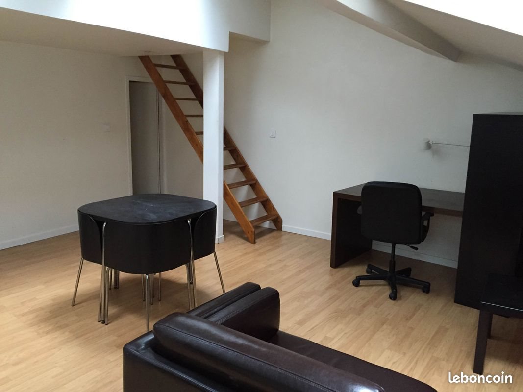 Appartement à louer, 27m², Vienne