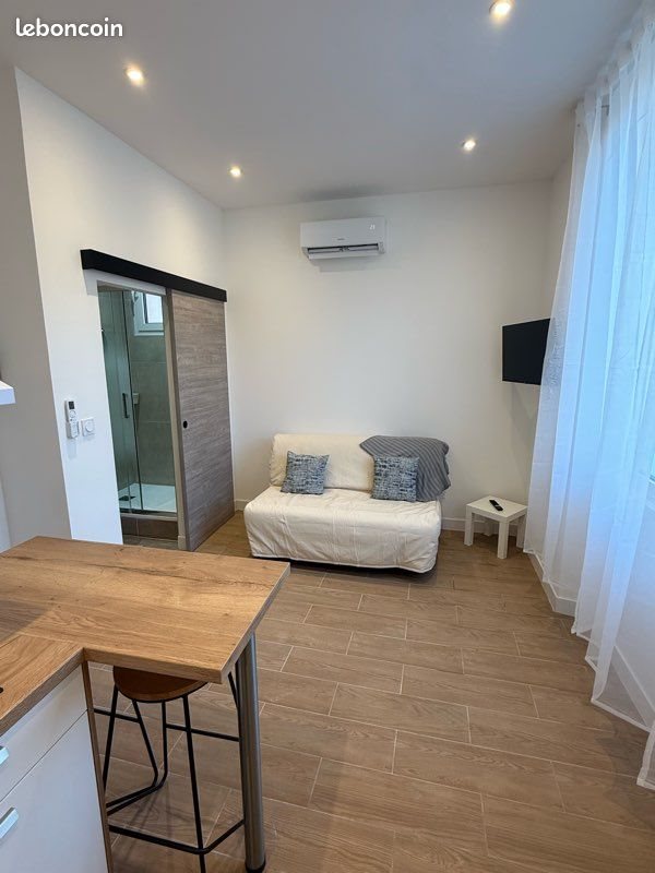 Appartement à louer, 17m², Toulon