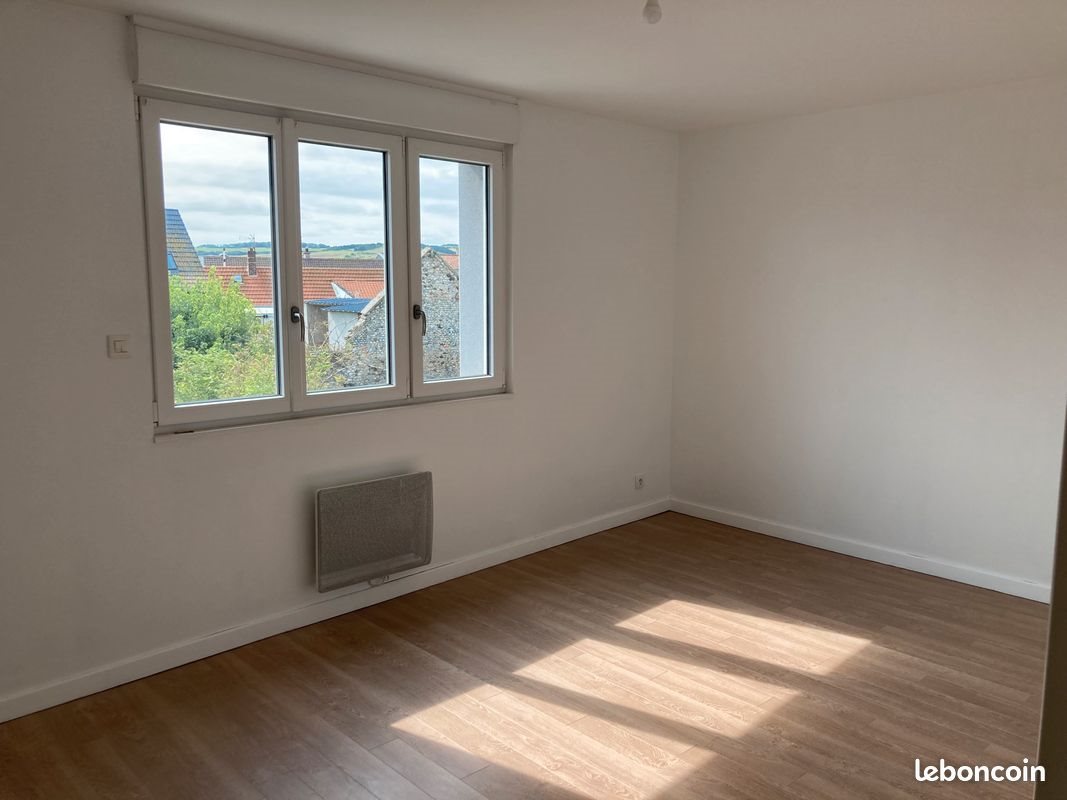 Maison à louer, 106m², Sangatte