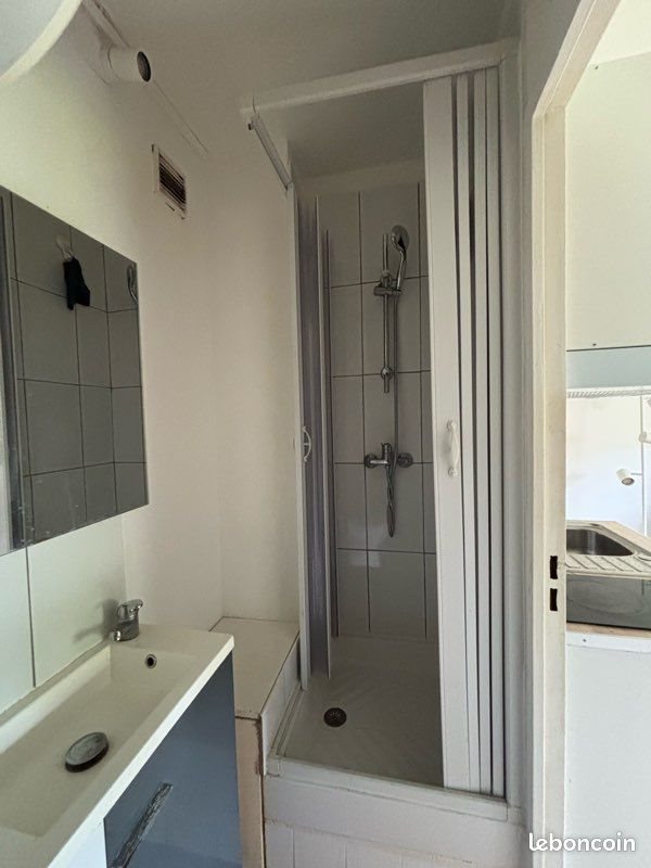 Appartement à louer, 15m², Nîmes