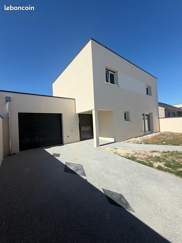 Maison à louer, 115m², Corquilleroy