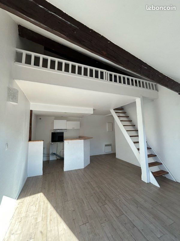 Appartement à louer, 22m², Mantes-la-Jolie