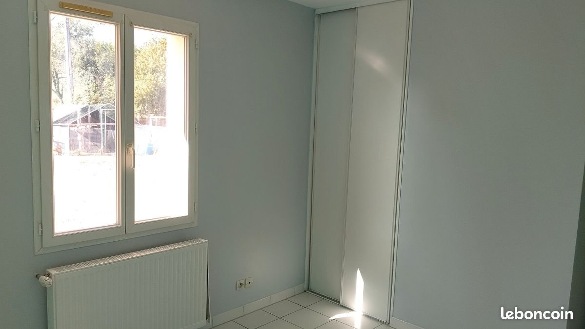 Maison à louer, 107m², Saint-Genis-d'Hiersac