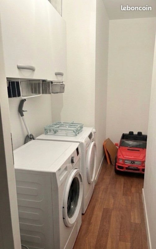 Appartement à louer, 90m², Belleville