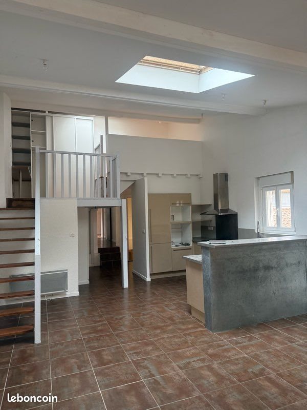 Appartement à louer, 74m², Lormont