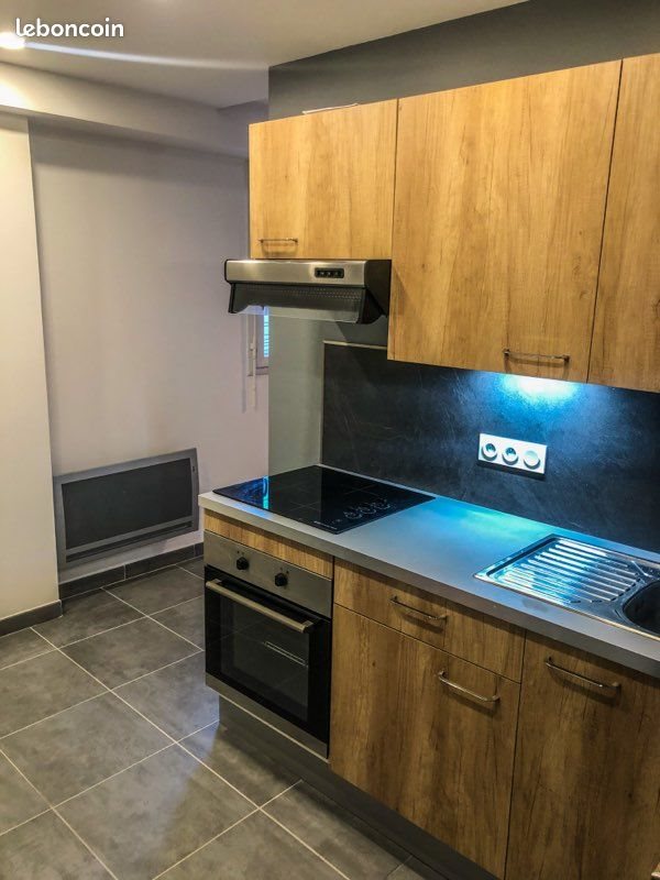 Appartement à louer, 25m², Grenoble