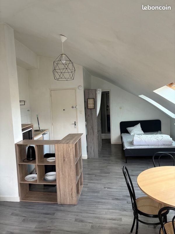 Appartement à louer, 25m², Fougères