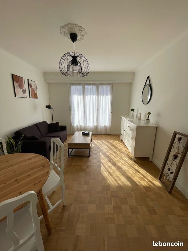 Appartement à louer, 47m², Pau