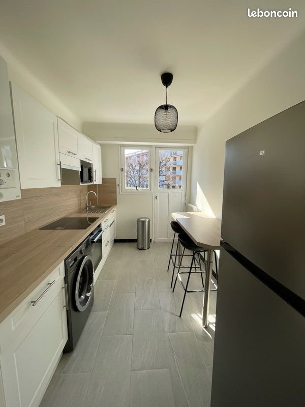 Appartement à louer, 47m², Pau