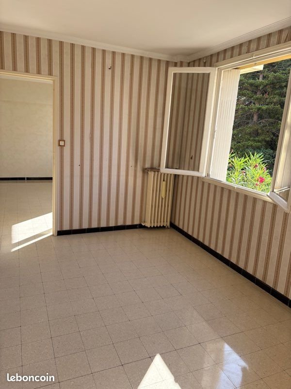 Appartement à louer, 4m², Toulon