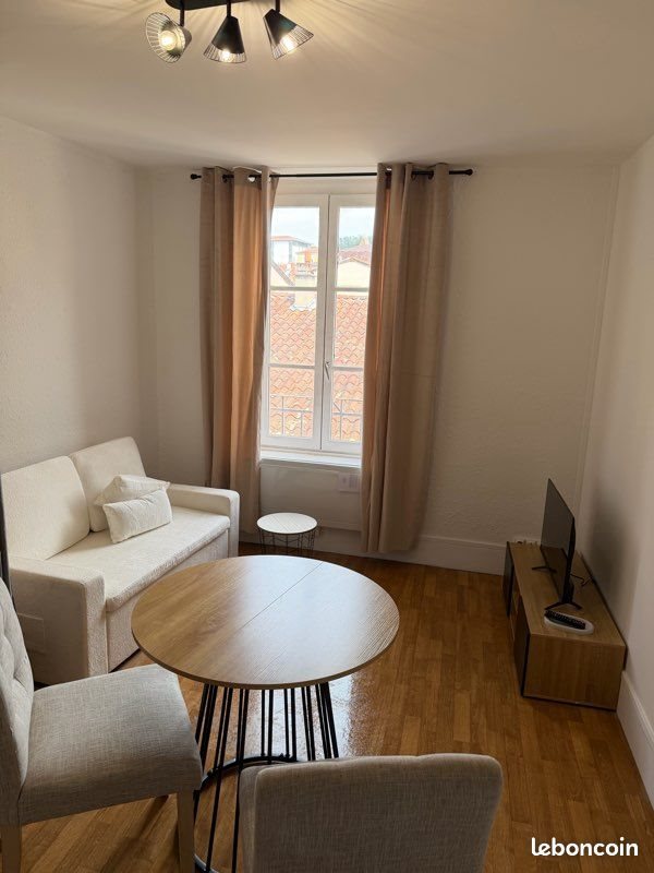 Appartement à louer, 21m², Vienne