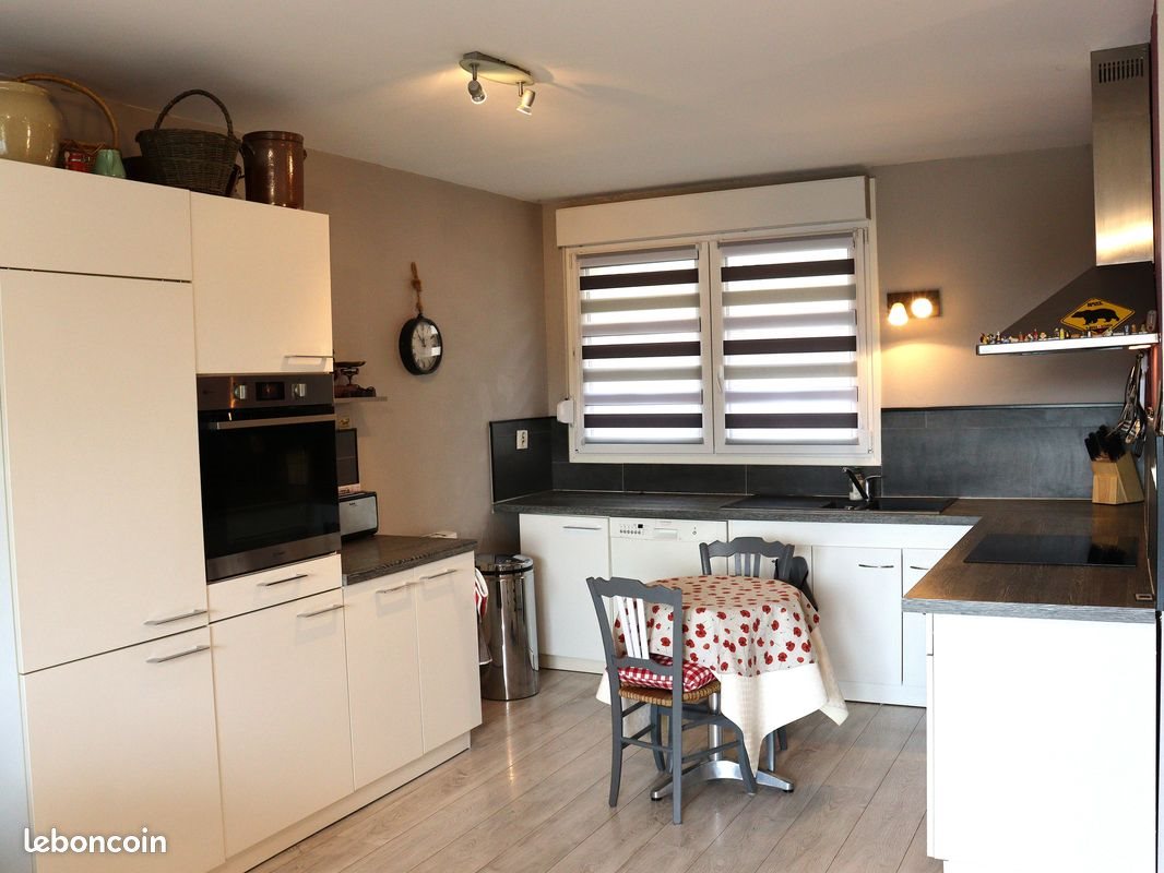 Appartement à vendre, 83m², Thoiry