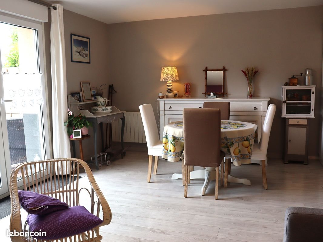 Appartement à vendre, 83m², Thoiry