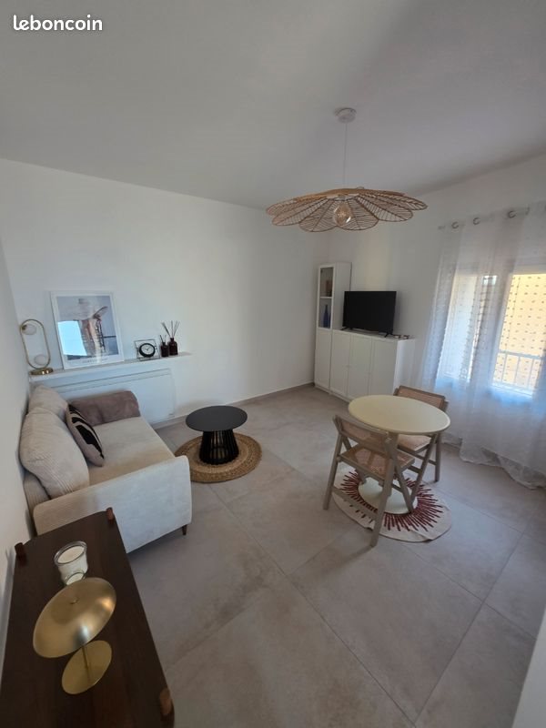 Appartement à louer, 35m², Valensole