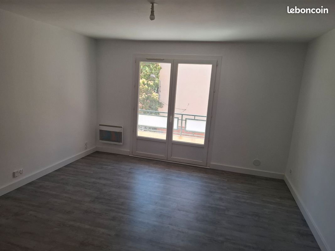 Appartement à louer, 65m², Hyères