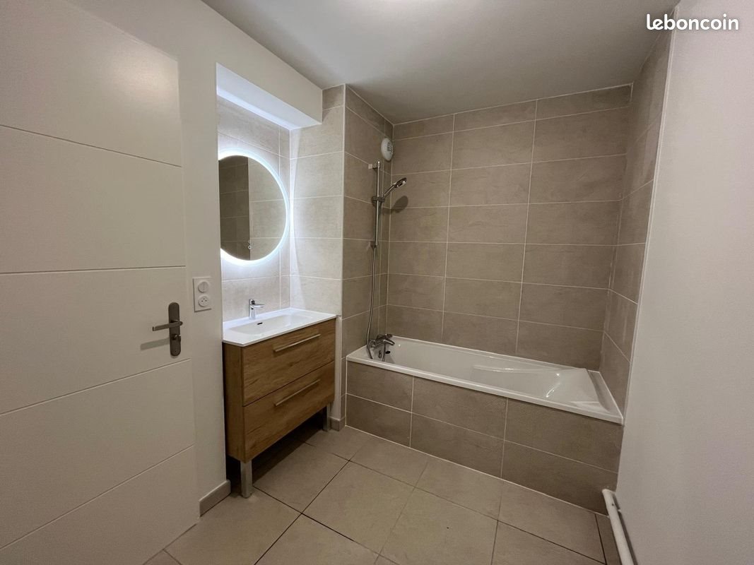 Appartement à louer, 61m², Lambersart