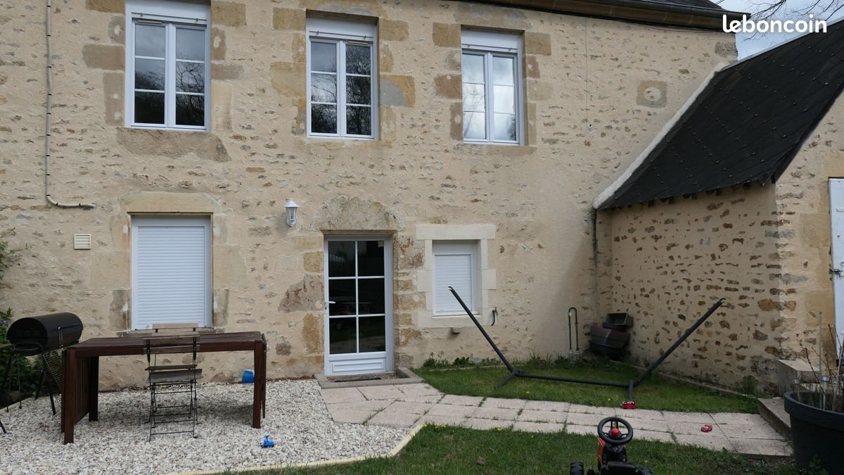 Maison à louer, 110m², Saint-Benin-d'Azy
