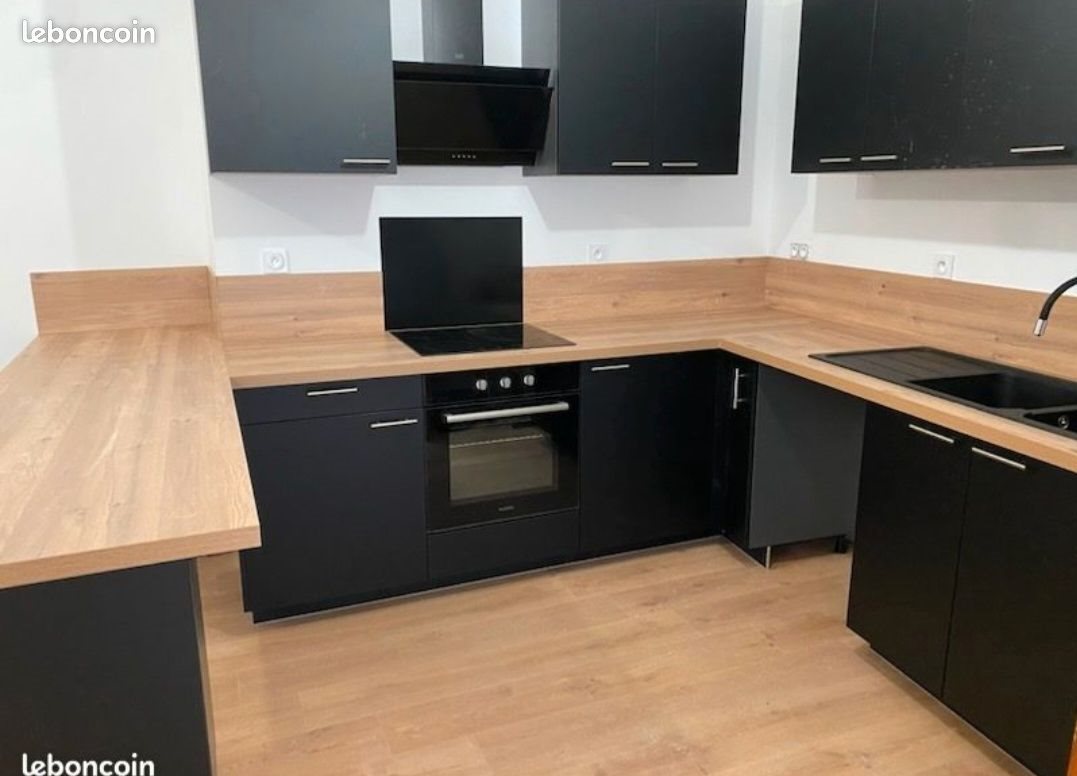 Maison à louer, 75m², Pia