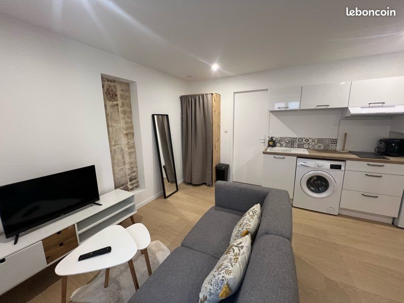 Appartement à louer, 25m², Niort
