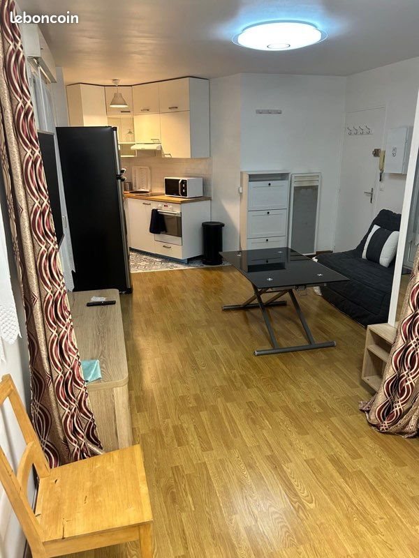 Appartement à louer, 28m², Pontcarré