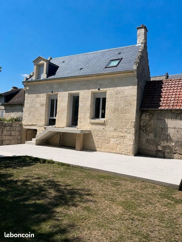 Maison à louer, 45m², Belleu