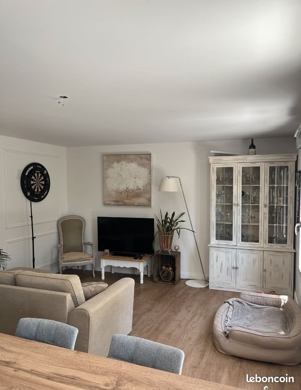 Maison à louer, 45m², Belleu