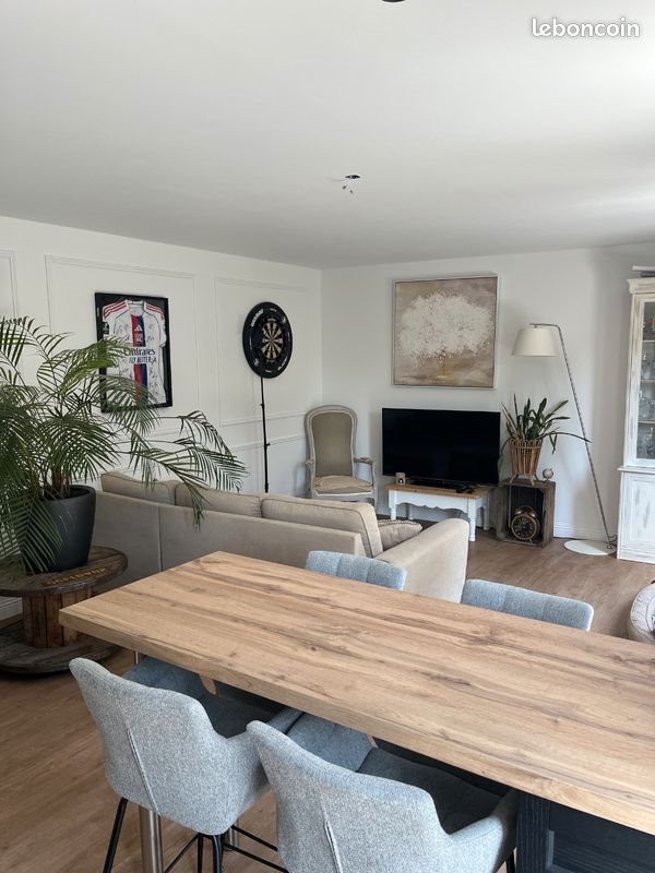 Maison à louer, 45m², Belleu
