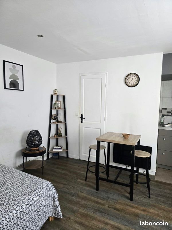 Appartement à louer, 18m², Élancourt