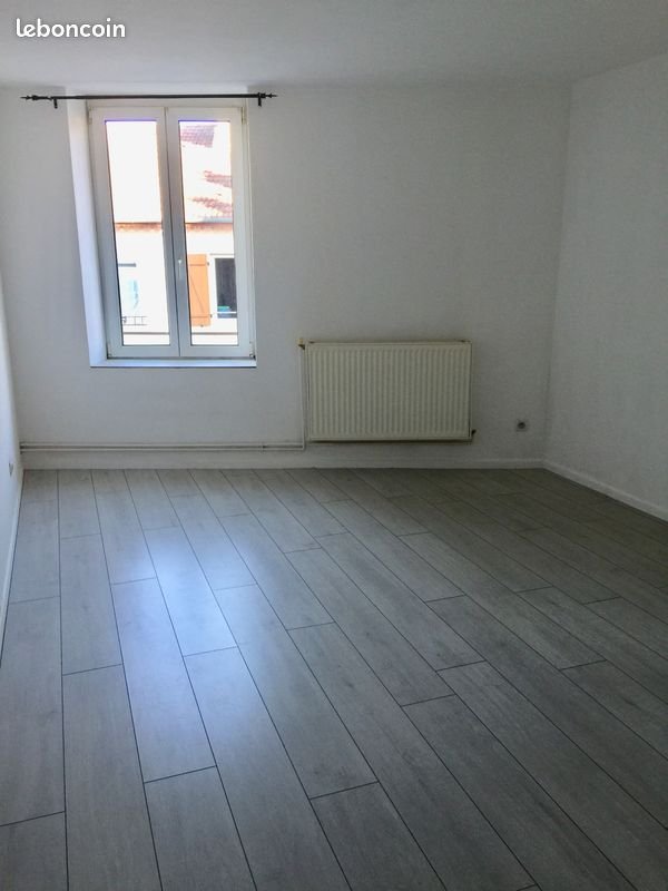 Appartement à louer, 95m², Malleloy
