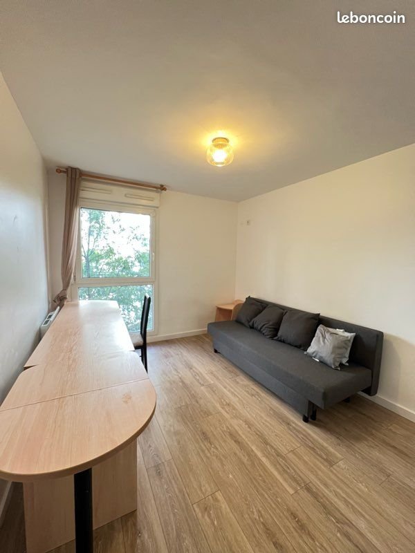Appartement à louer, 18m², Courbevoie