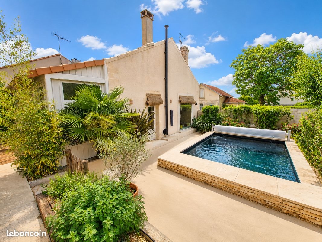 Maison à vendre, 160m², Angoulême