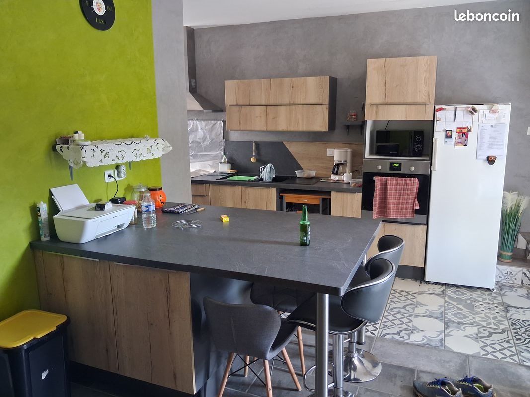 Maison à louer, 90m², Châtel-de-Neuvre