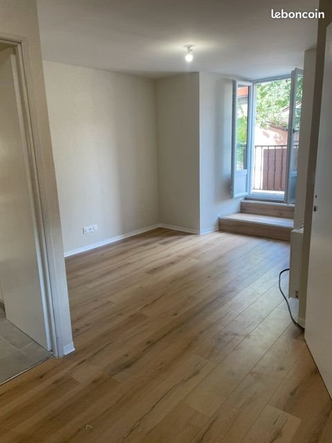 Appartement à louer, 18m², Vabres-l'Abbaye