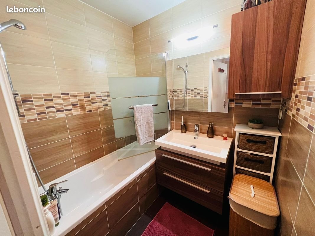 Appartement à louer, 45m², Aubervilliers