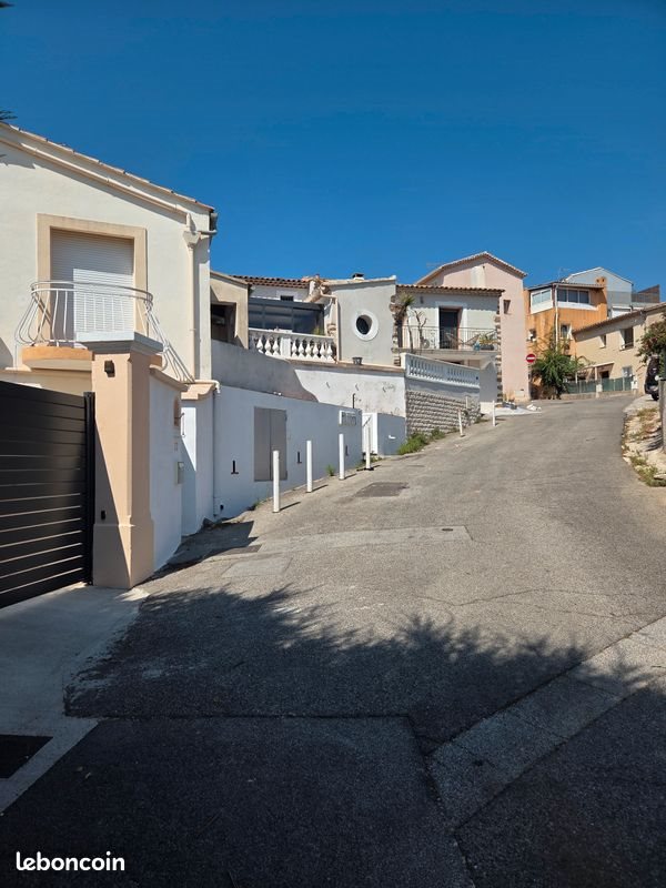 Appartement à louer, 50m², Carqueiranne