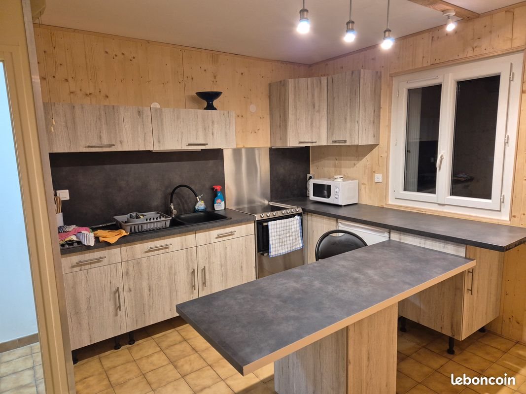 Appartement à louer, 35m², Les Avenières