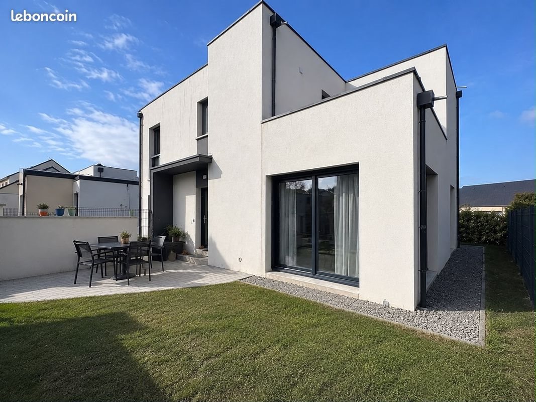 Maison à louer, 150m², Liffré