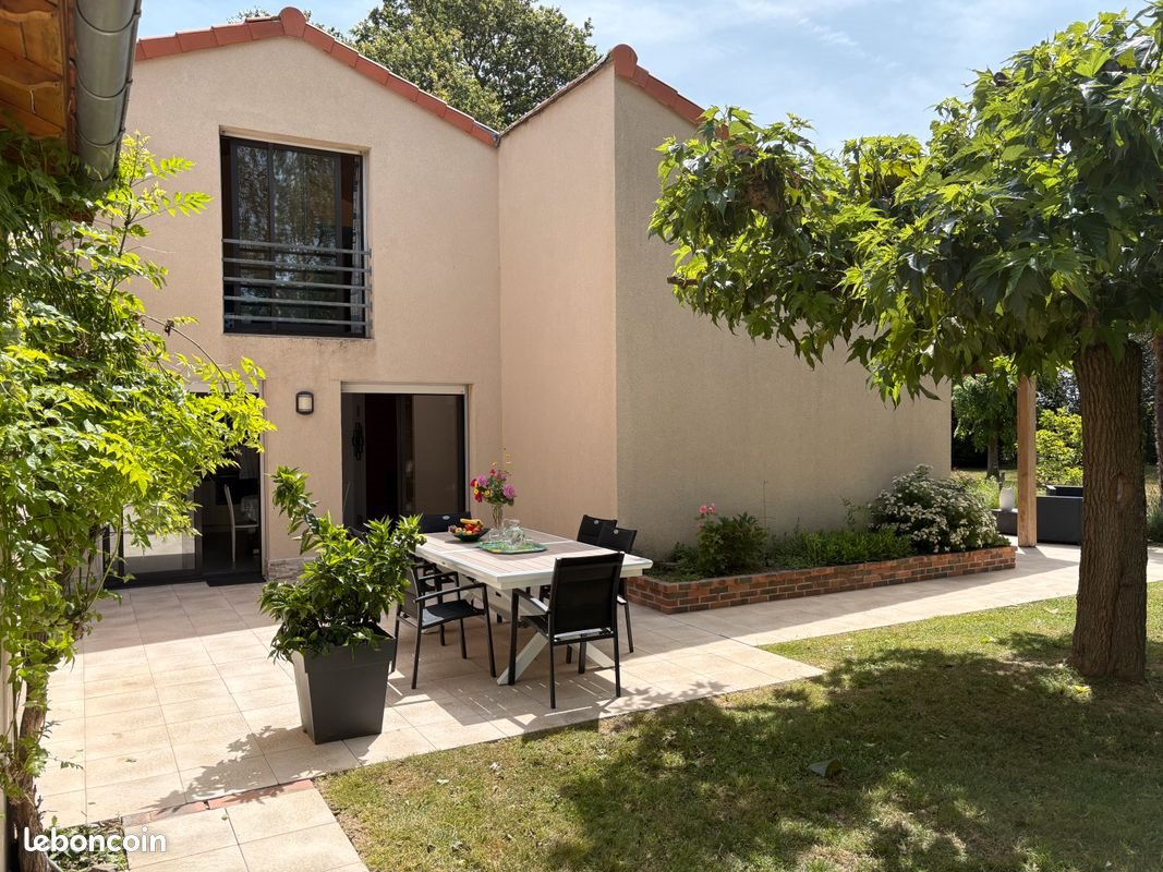 Maison à vendre, 160m², Chemillé