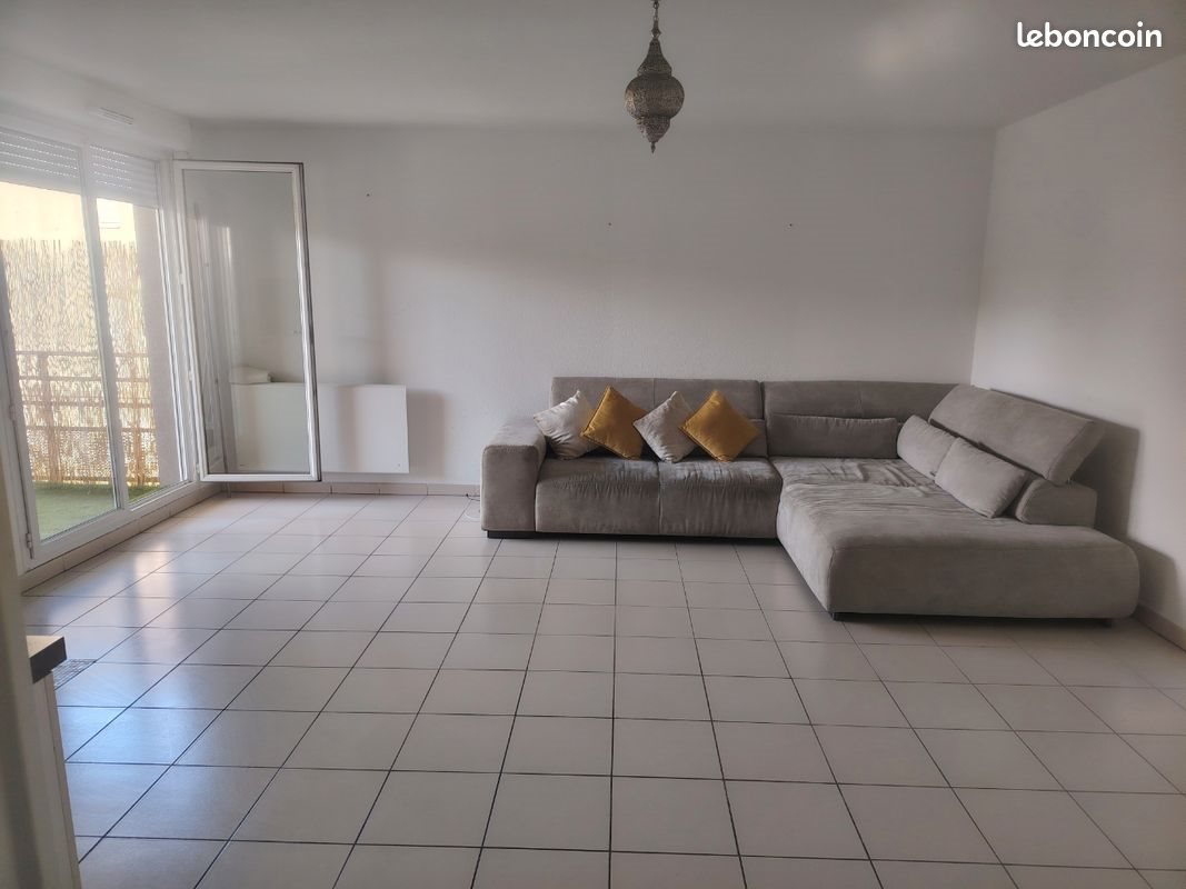 Appartement à louer, 3m², Vénissieux