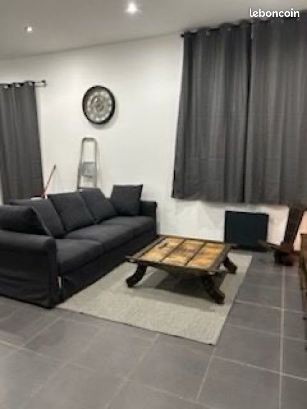 Appartement à louer, 75m², Coudoux