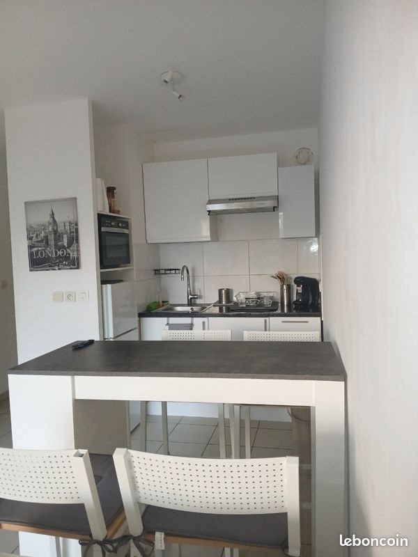Appartement à louer, 28m², La Seyne-sur-Mer