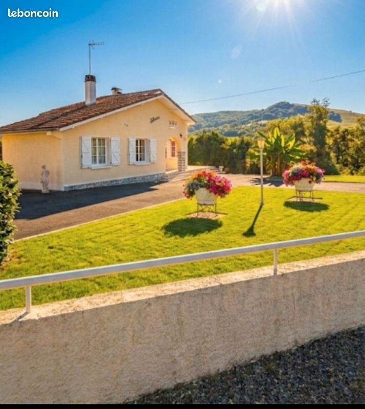 Maison à vendre, 120m², Oloron-Sainte-Marie