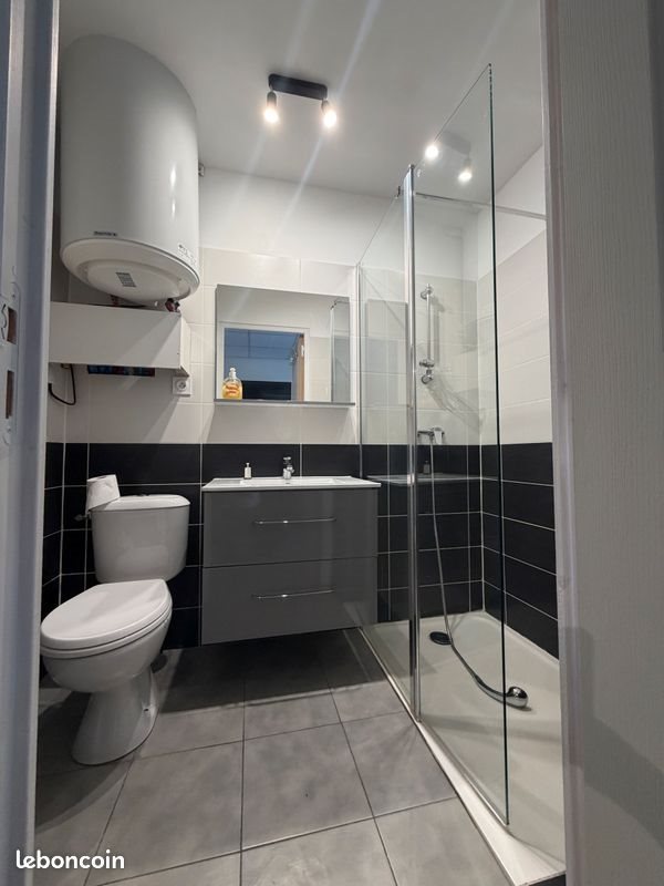 Appartement à louer, 32m², Bretenoux