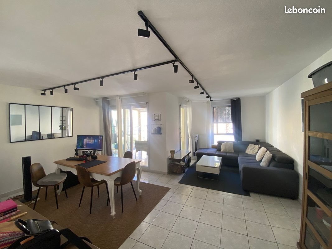 Appartement à louer, 71m², Lattes